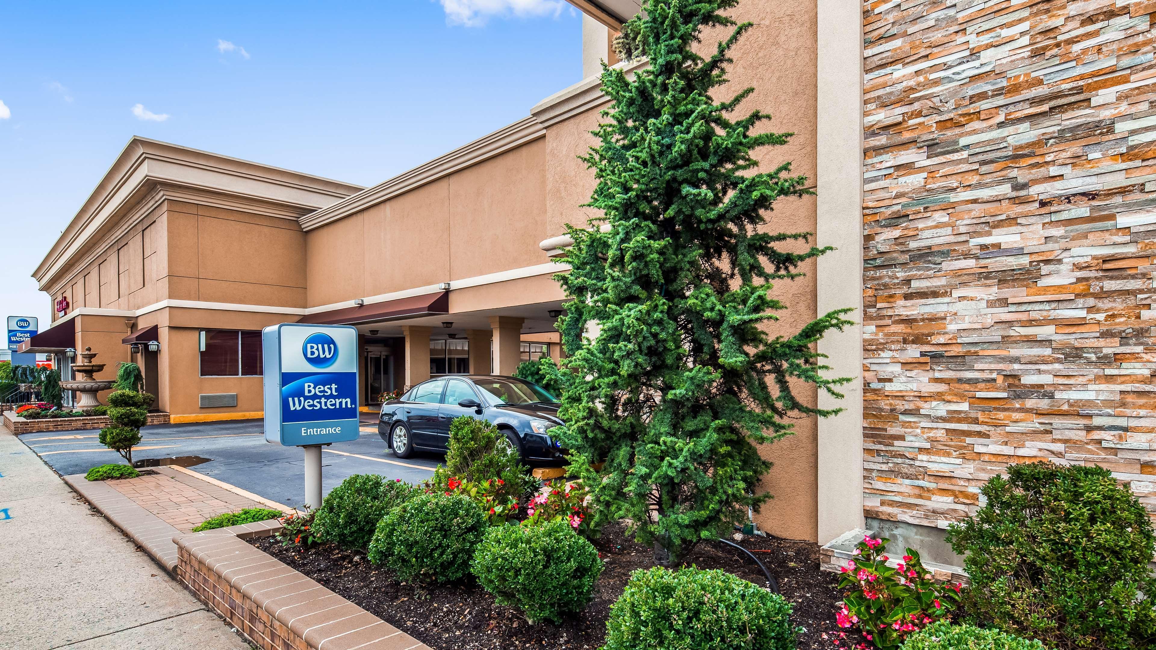 Best Western Mill River Manor Rockville Centre Buitenkant foto